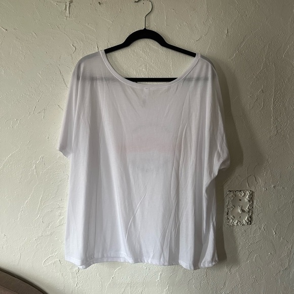 Rose water oversized tee sz x-large - Picture 3 of 3